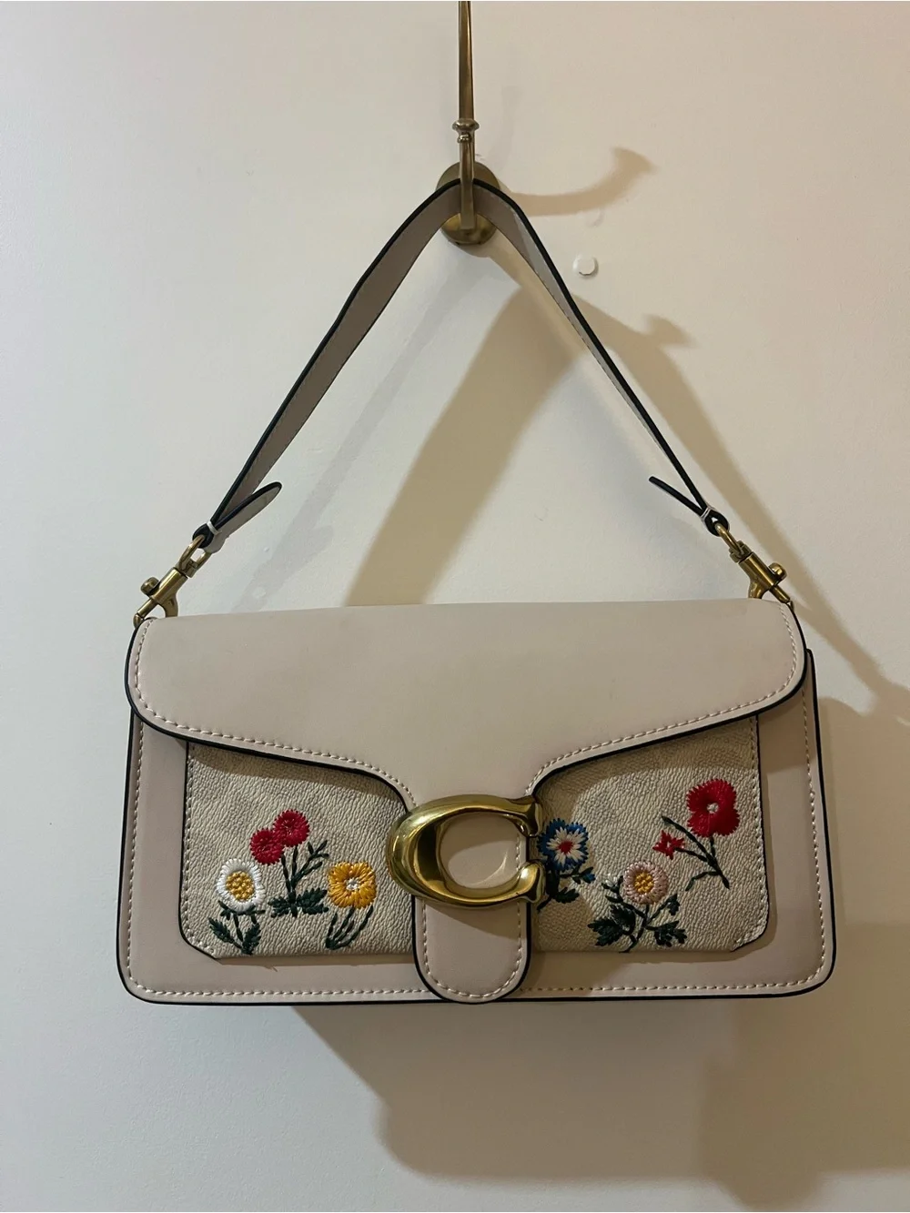 Coach shoulder bag